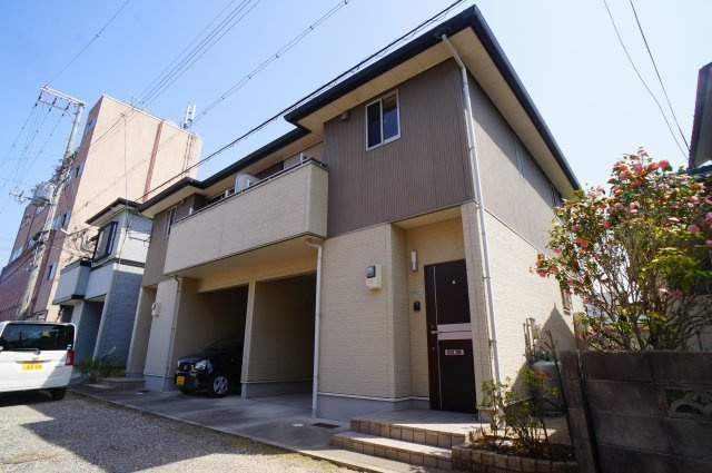 レスポワール法蓮の外観