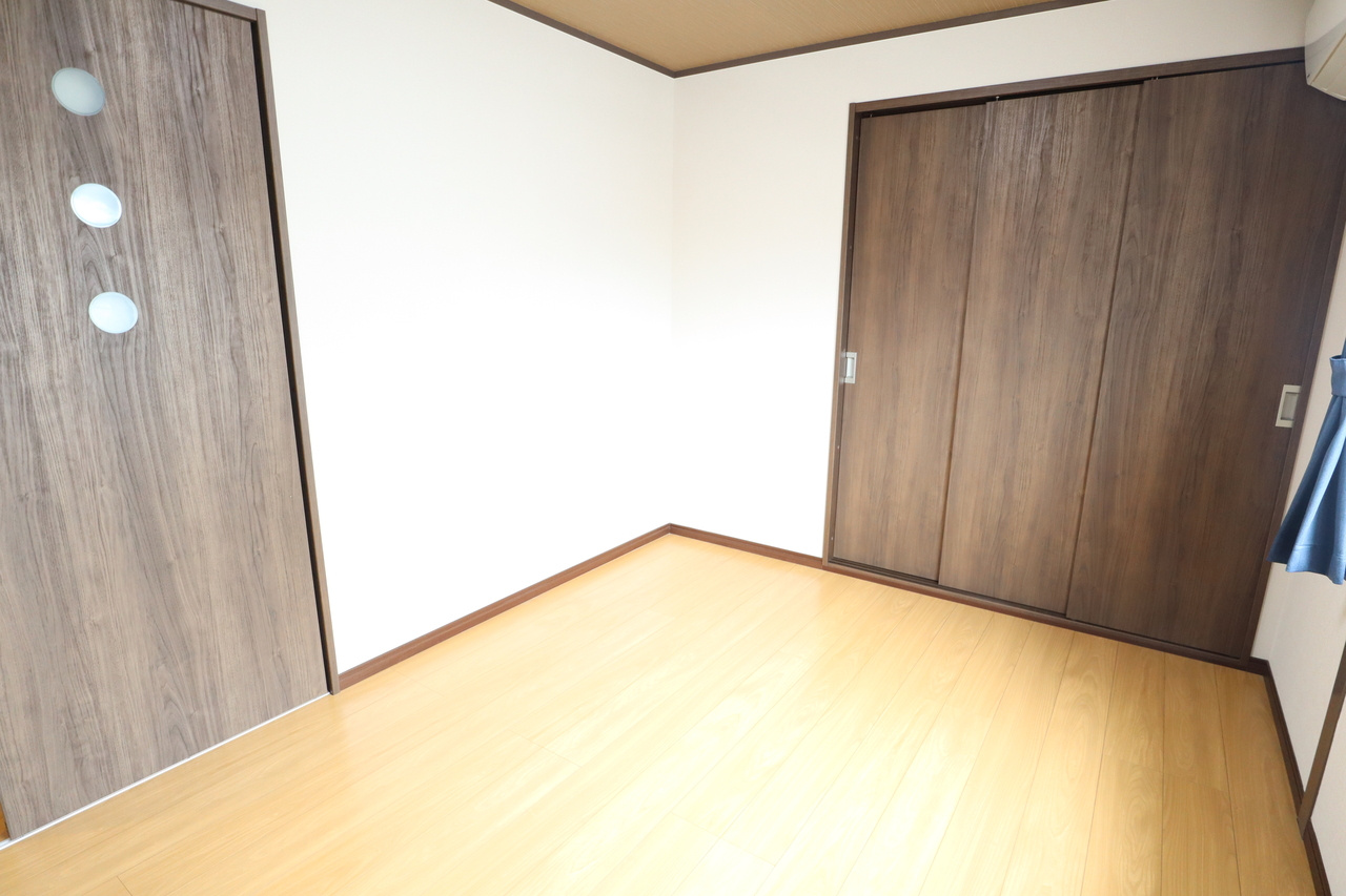サンリブ橋本の洋室