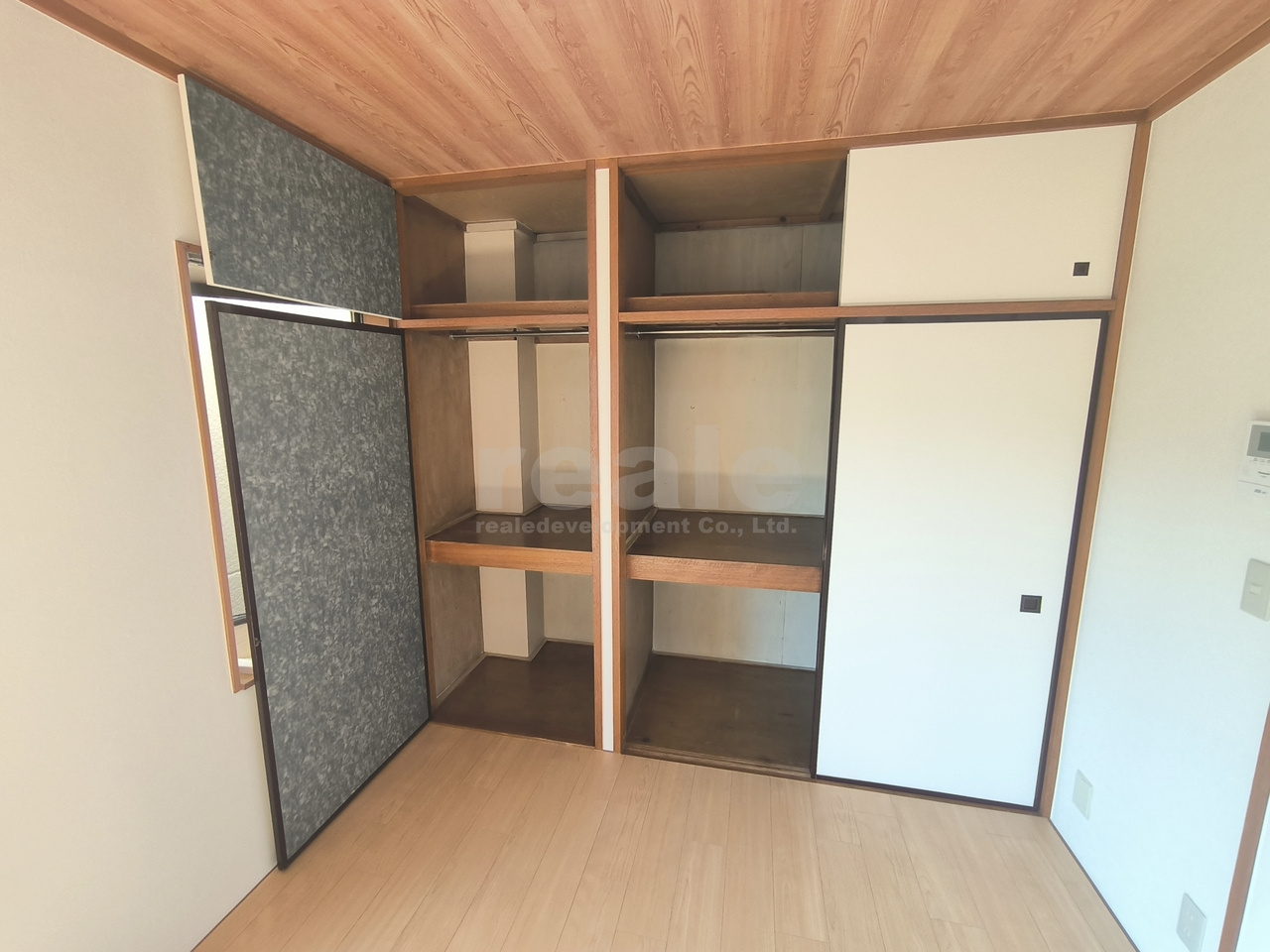 杉並区西荻北４丁目の賃貸マンションの収納