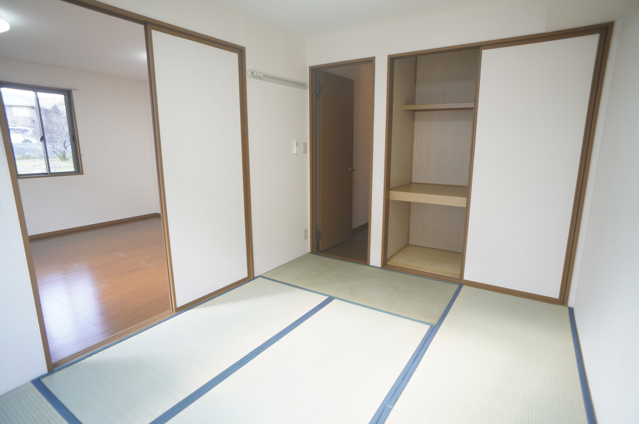グリーンヴィレッジあいＣ棟の和室
