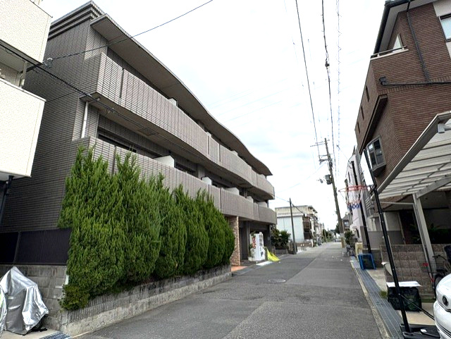 Grazie里の外観|前面道路です