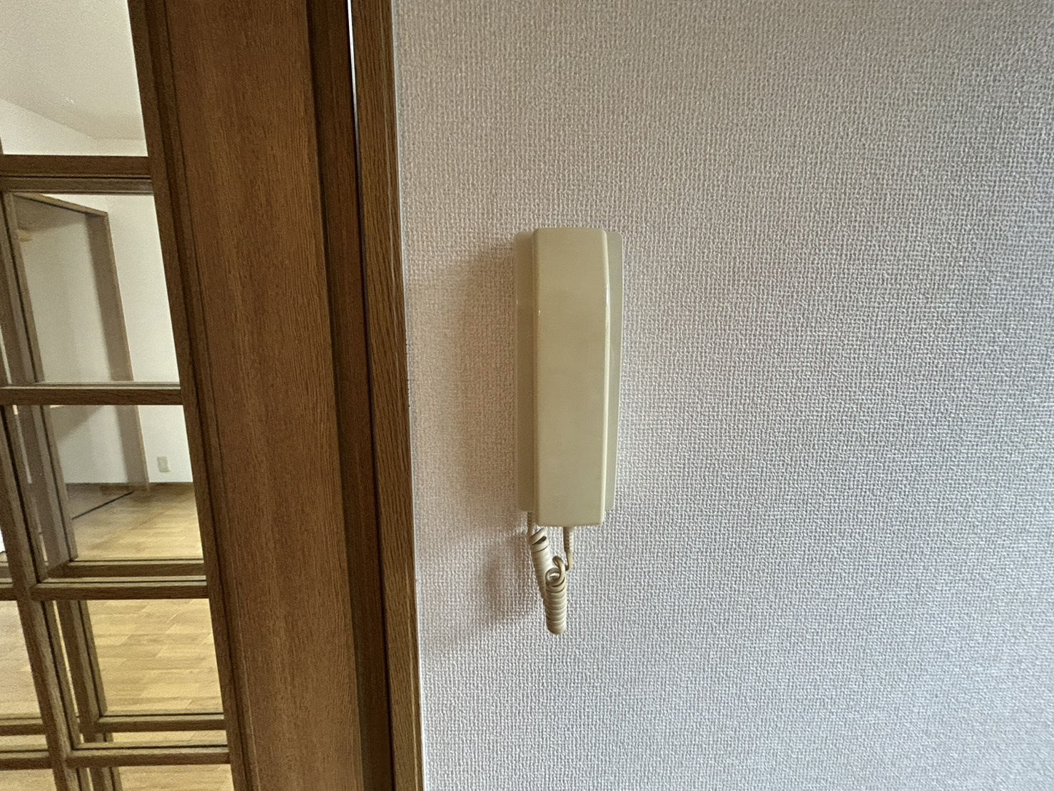 西宮市松原町のアパートの内装