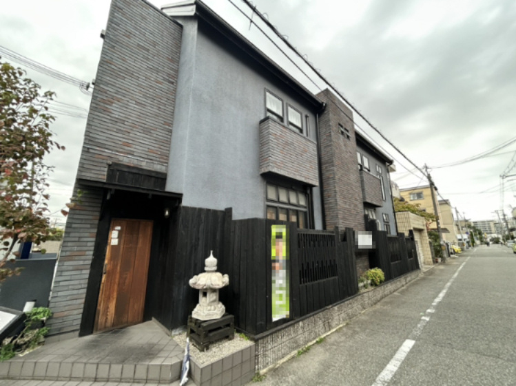 西宮市松原町のアパートの外観