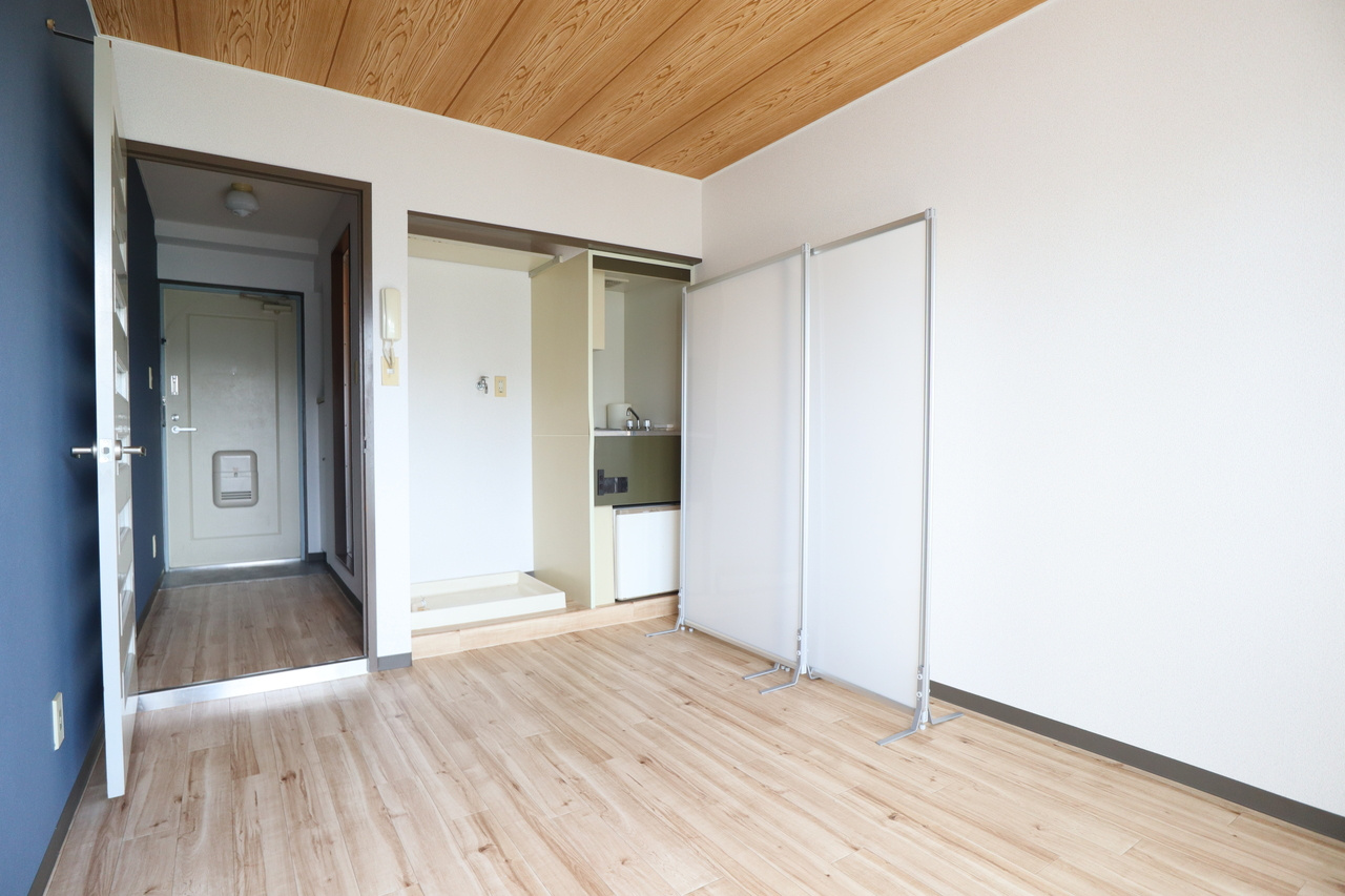 リバーサイド大和小泉の居間・リビング