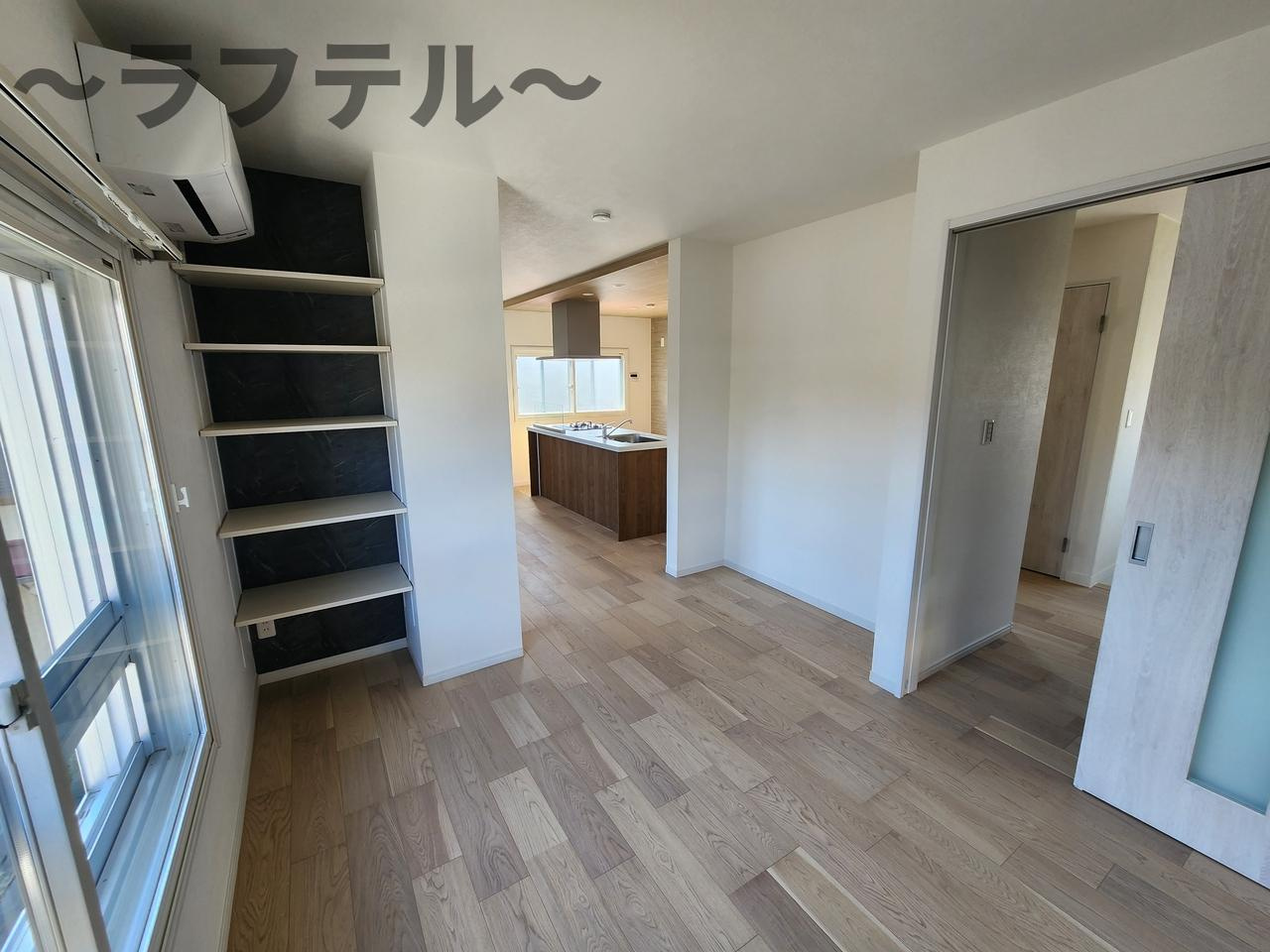 ダイヤモンドヒルズの居間・リビング
