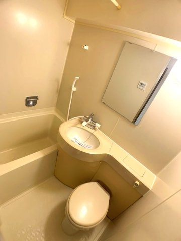 さいたま市南区南浦和２丁目の賃貸マンションのトイレ