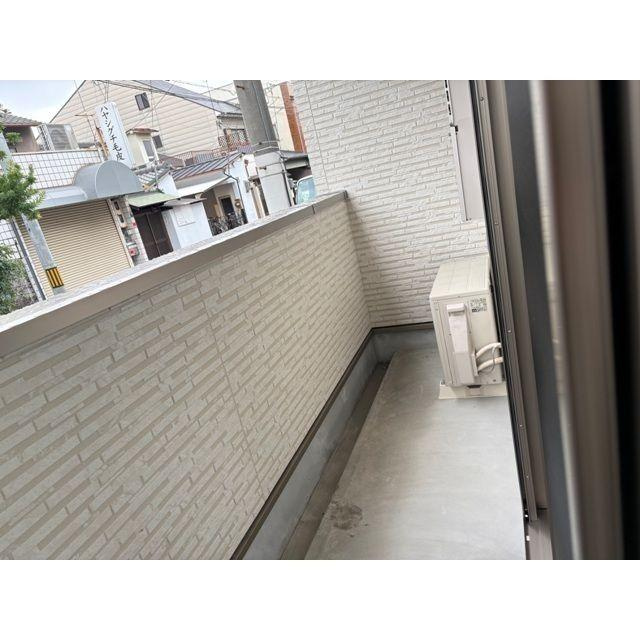クレアール西今川のバルコニー