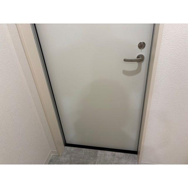 クレアール西今川の玄関