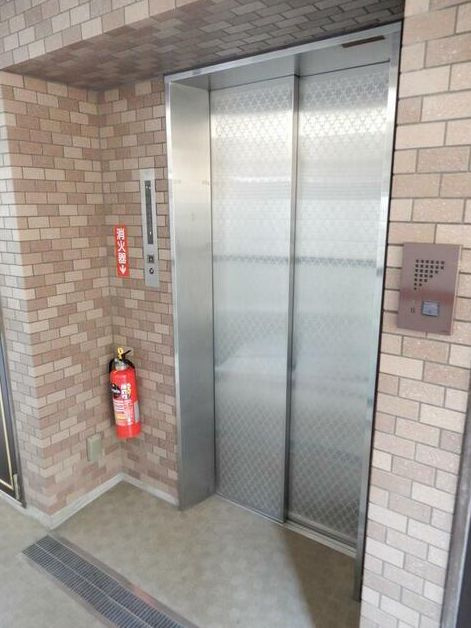 日神パレステージ浦和のその他共用部分|★エレベーターを１基・完備しています。★