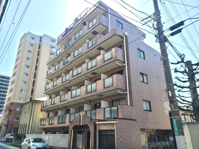 日神パレステージ浦和の外観|★ＲＣ造７階建てマンション！外観です。★