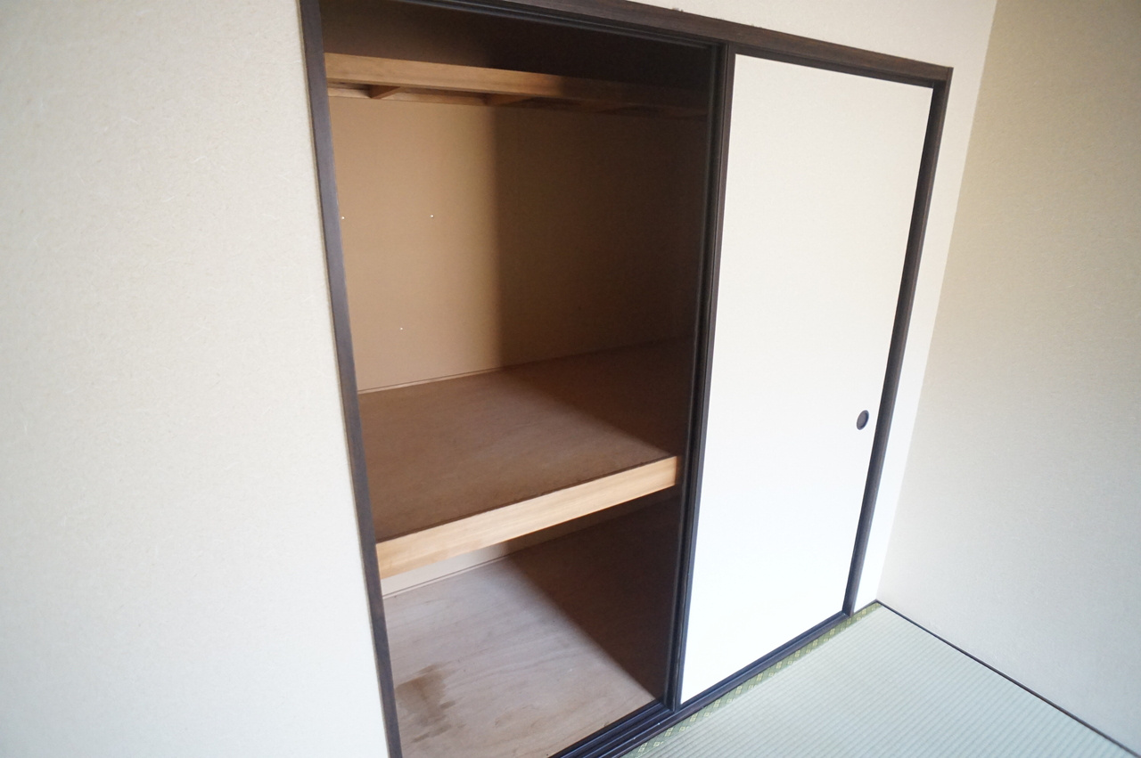 乙木ハイツB棟の収納