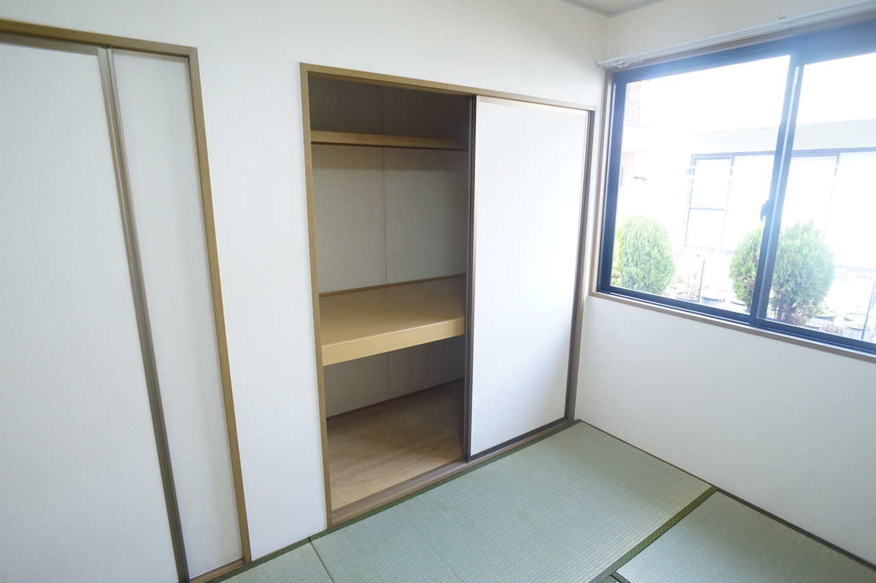 ラークハイムⅡの和室