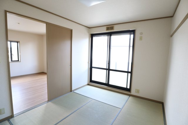 アップウェル八木の和室