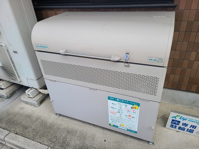 アガペーホームＫのその他共用部分|★敷地内に入居者様専用のゴミ置場を設置しています。★