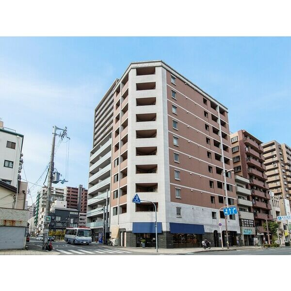 CITY SPIRE上町台の外観