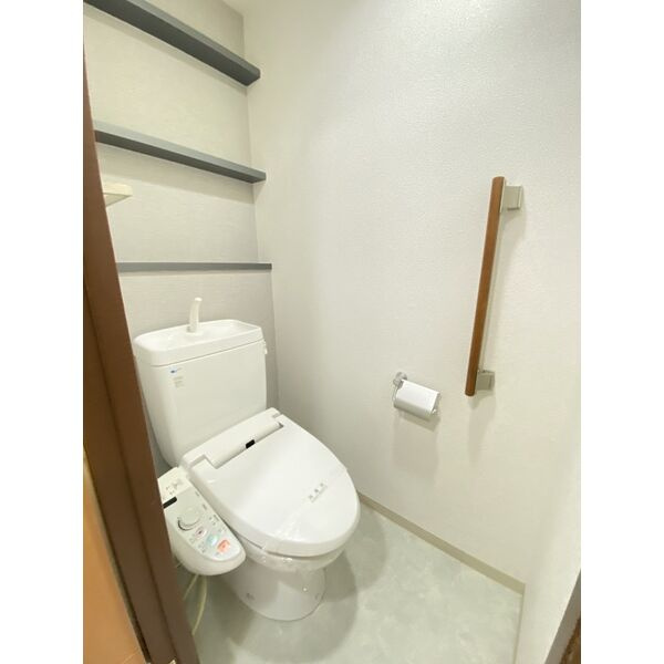 CITY SPIRE上町台のトイレ|内装は別部屋の参考写真です。