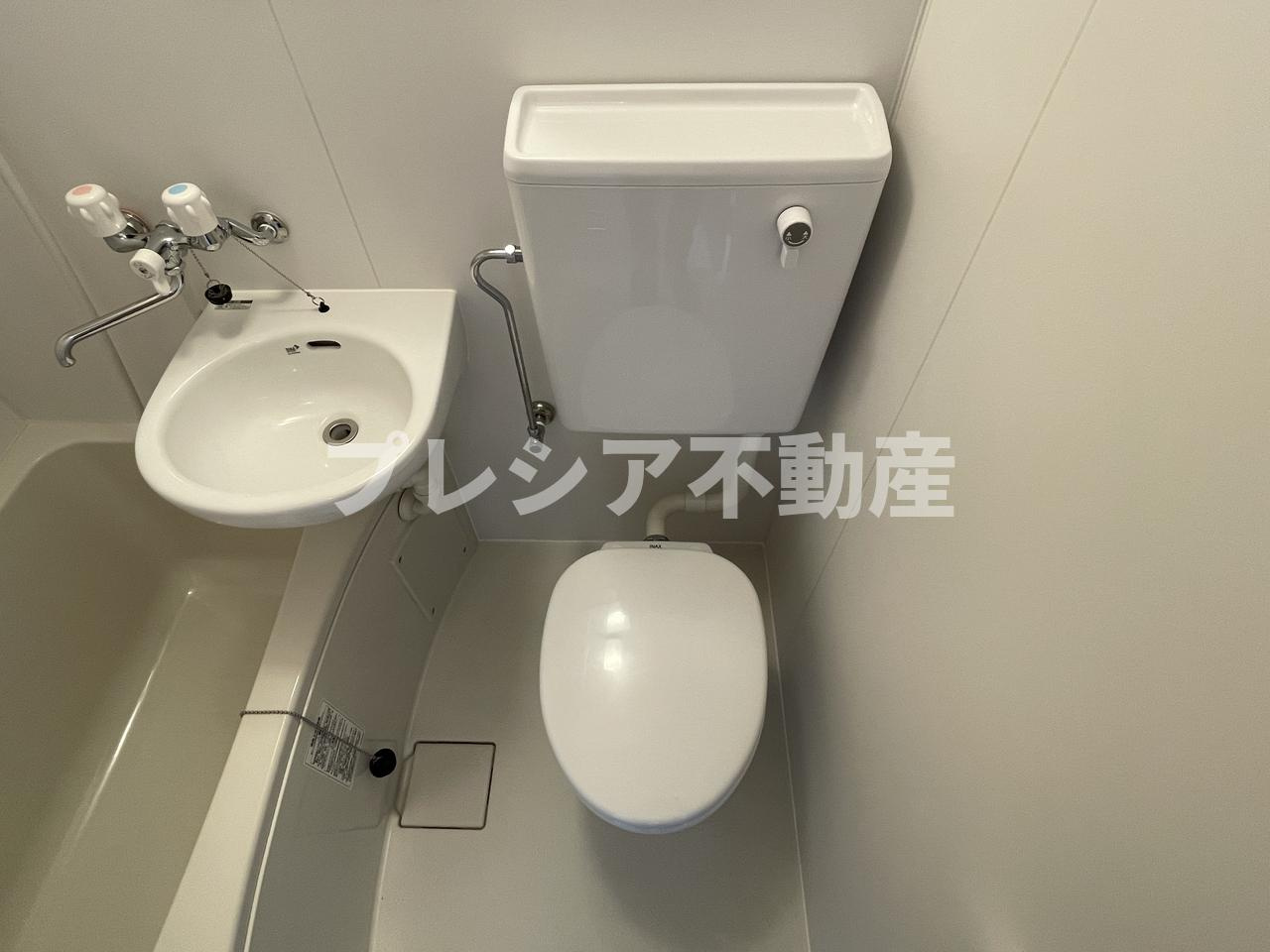 レジデンシア甲子園口のトイレ