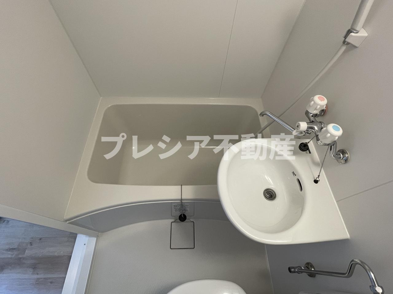 レジデンシア甲子園口の浴室