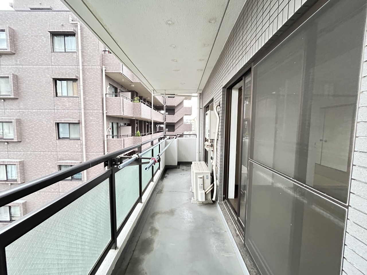 リヴェール川口のバルコニー