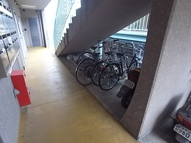 ルミエールの駐車場