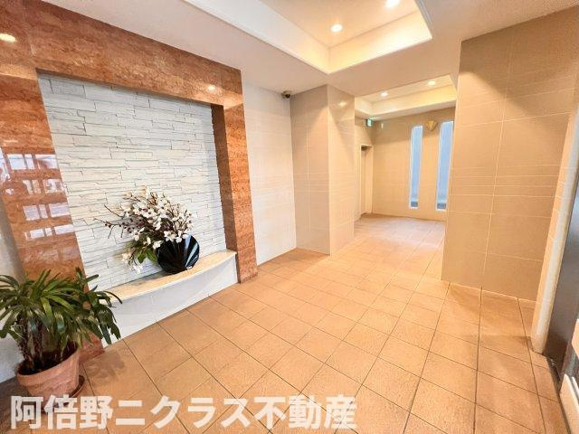 グレイス阿倍野松崎のロビー