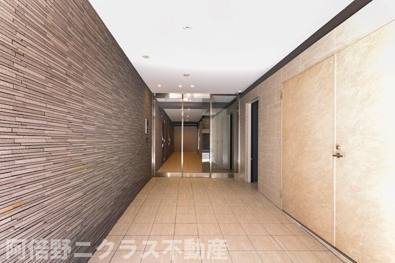 ラフィット松屋町のエントランス
