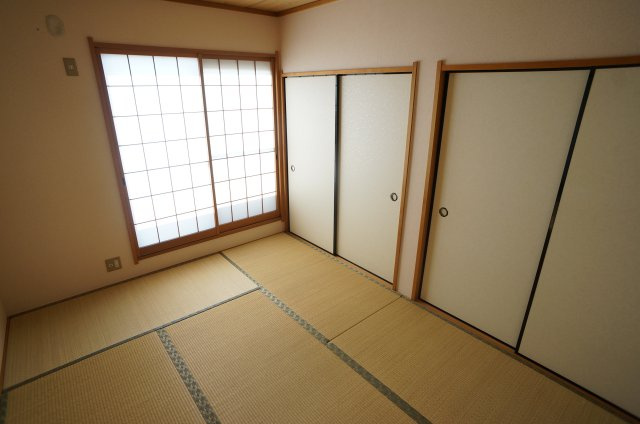 ハイツエミカⅢの和室