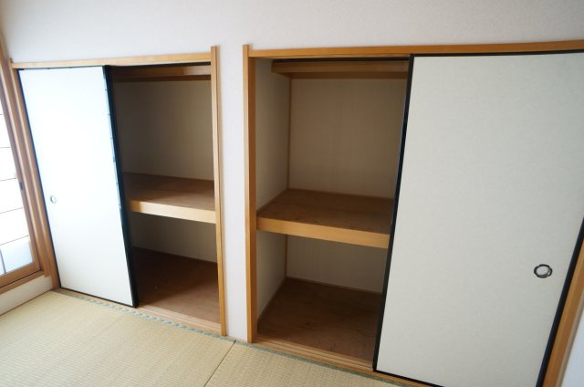 ハイツエミカⅢの収納