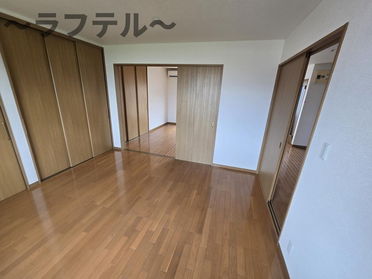 グリーンテラスAの洋室