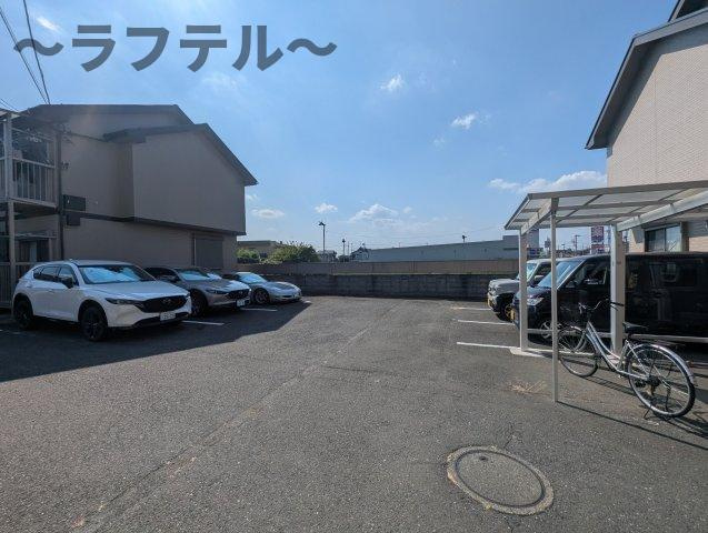 グリーンテラスAの駐車場