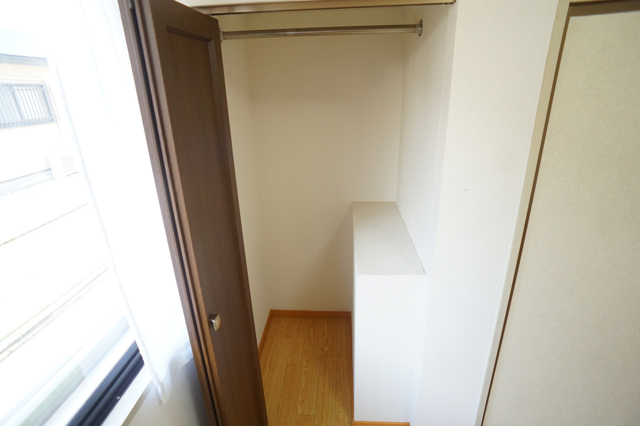 ハイツ茶殿の収納