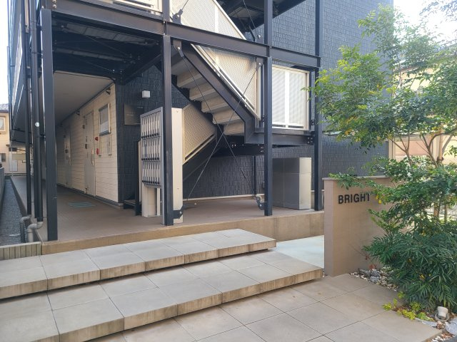 リブリ・ブライトのエントランス|★建物エントランスの画像です★