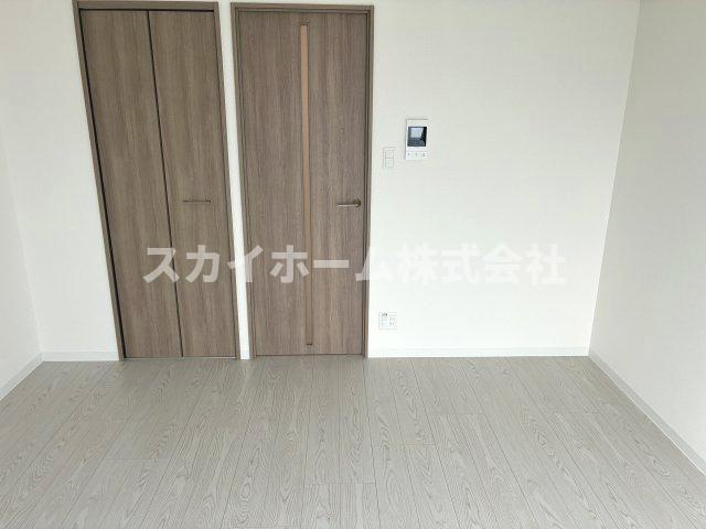 アヴェーレ早苗町の洋室