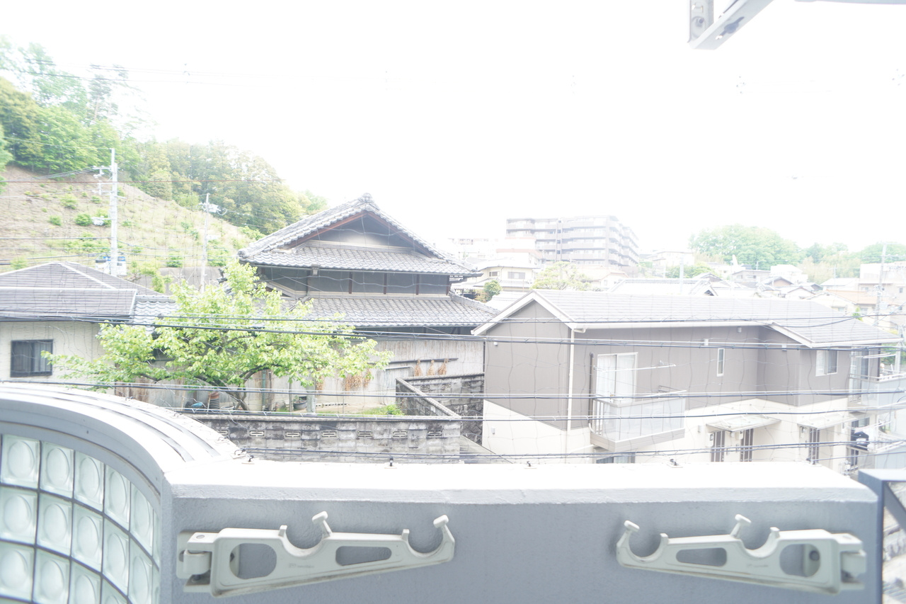 シティホームズ富雄駅前のバルコニー