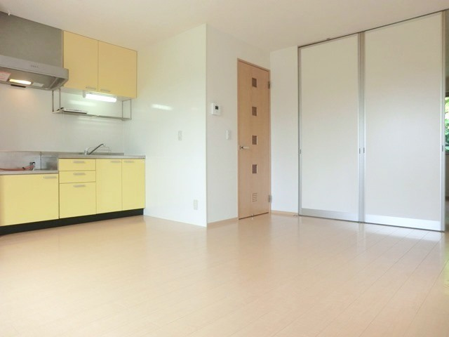 Ｌｕｍｉｄｅｎｃｅ優の設備|★洋室との間に仕切りの折戸を設置しています。★