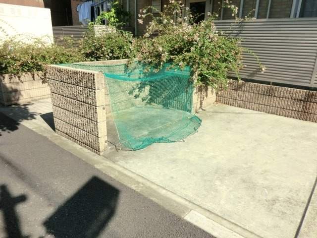 Ｌｕｍｉｄｅｎｃｅ優のその他共用部分|★敷地内に入居者様専用のゴミ置場を設置しています★