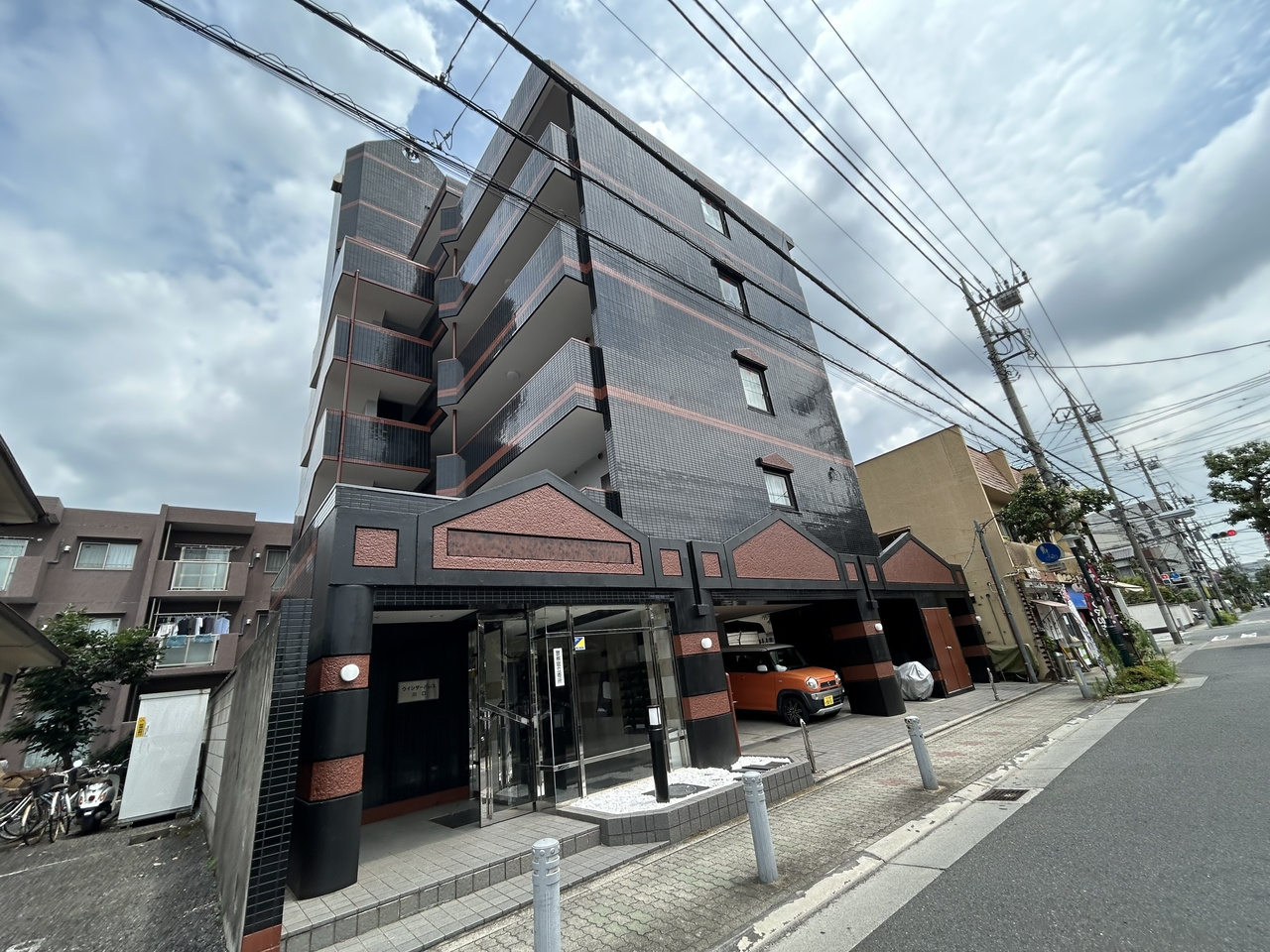 ウインザーパレス川口の外観