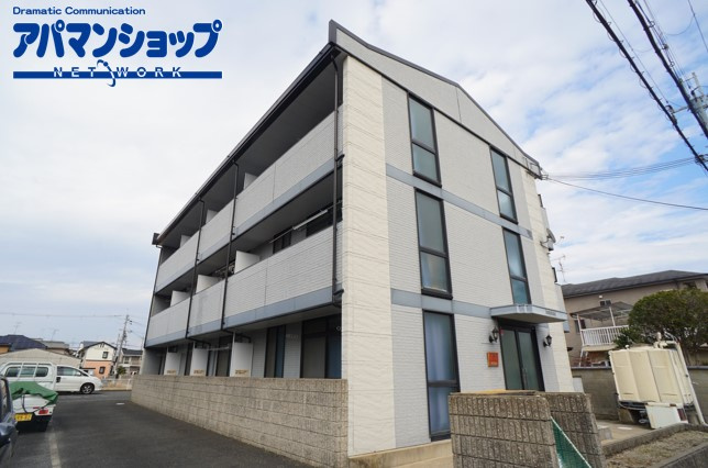 レオパレスイケダの外観