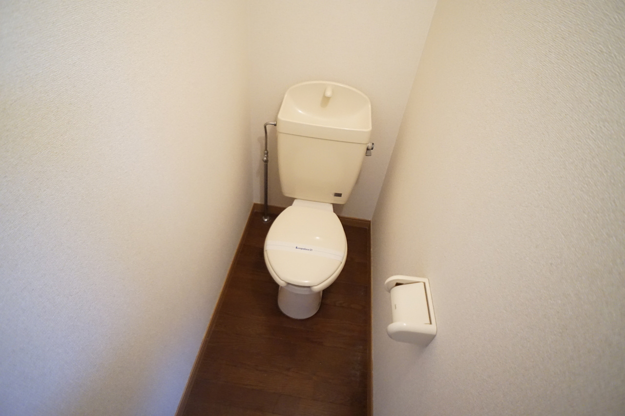 レオパレスイケダのトイレ