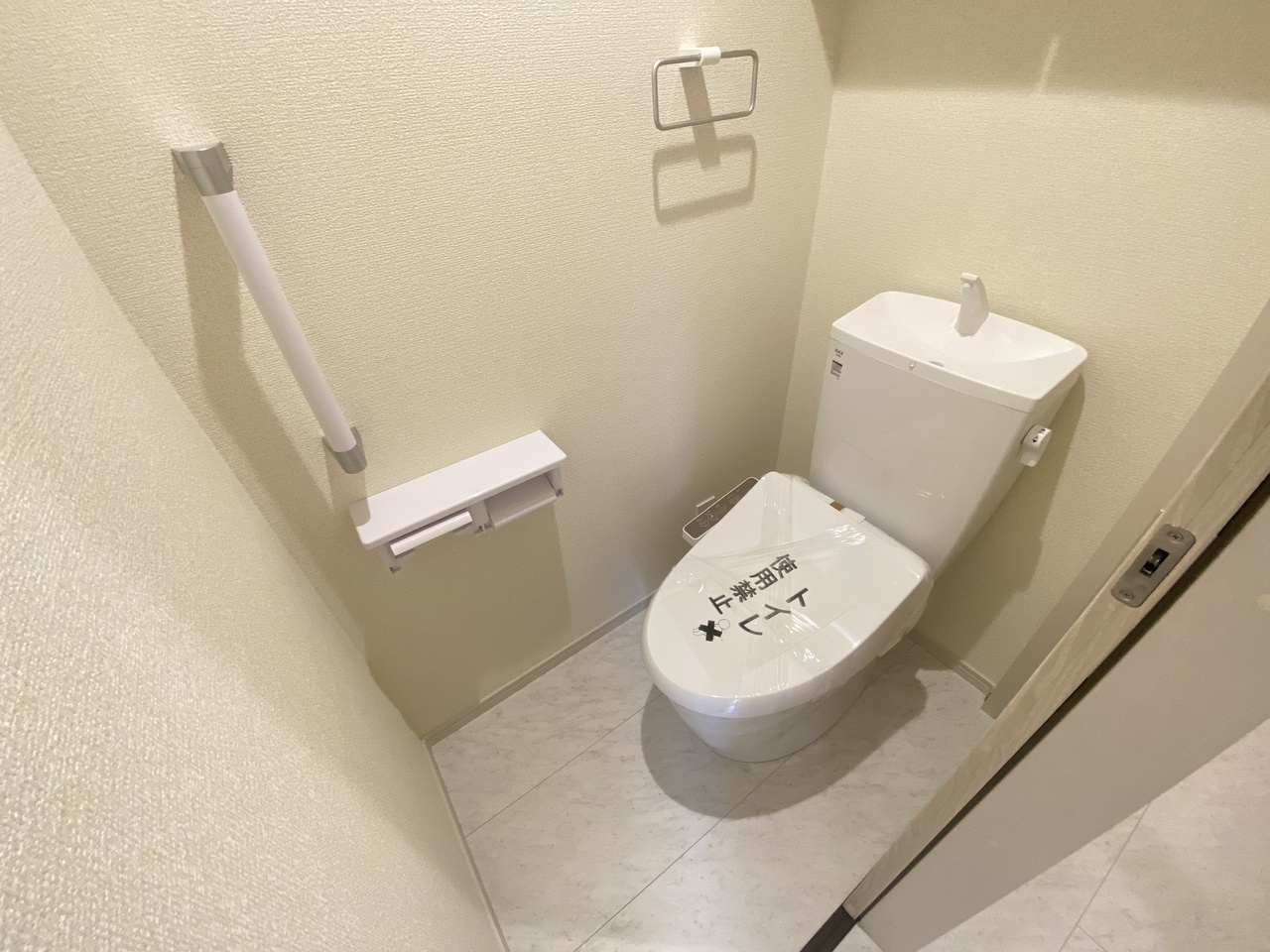 リーブルファイン西浦和のトイレ|別号室の参考写真です。