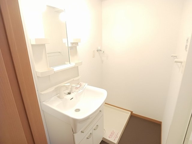 コモドビラⅥの洗面所