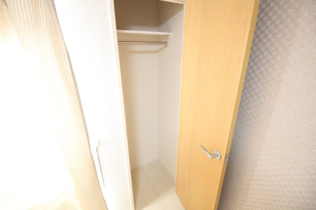 クレイノ聡の内装|居室内にクローゼットも有ります。