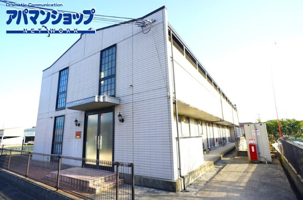 レオパレスルピナス・Ⅱの外観