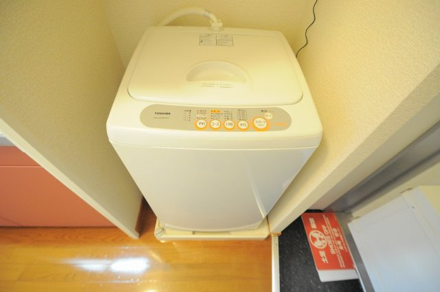 レオパレスユニバース橿原のその他|洗濯機