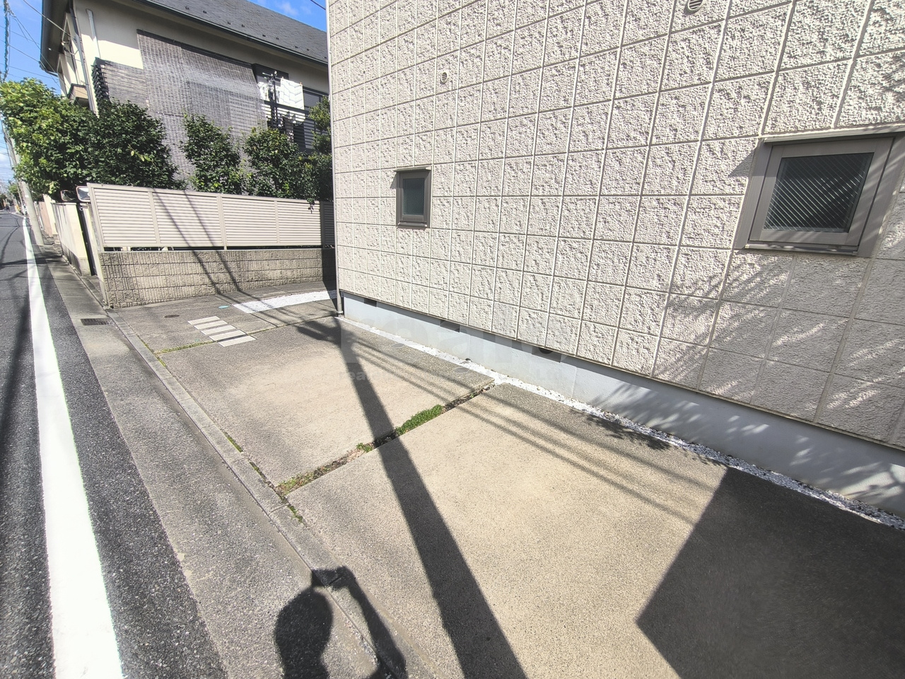 武蔵野市吉祥寺北町１丁目の賃貸マンションのエントランス