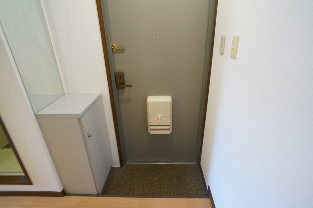 シティパレスやすらぎの道Ｐ５の玄関