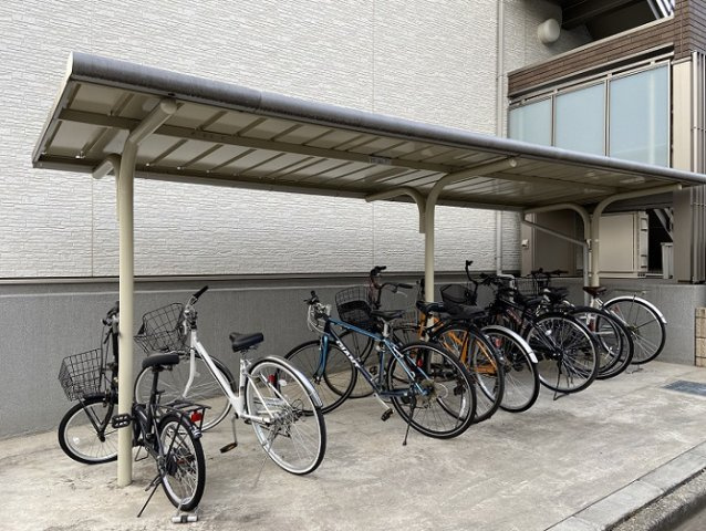 クレイノサクシード所沢のその他|駐輪場
