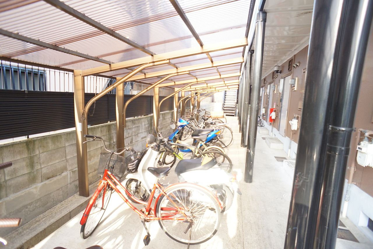 ＳＵＮＲＩＳＥ萩の駐車場