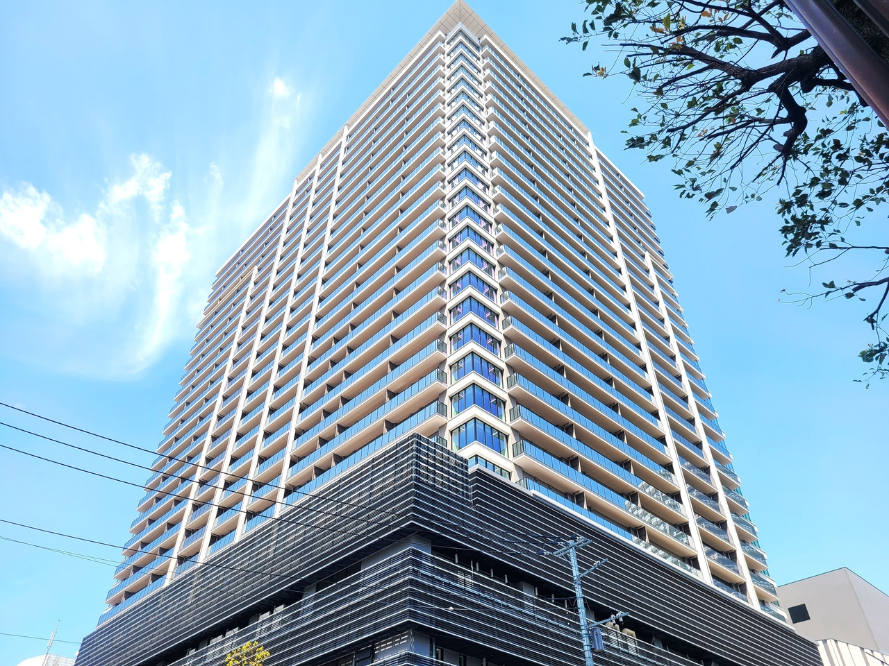 ＵＲＡＷＡ　ＴＨＥ　ＴＯＷＥＲの外観|★新築ＲＣ造マンション！駅前最大級の複合タワーレジデンス★