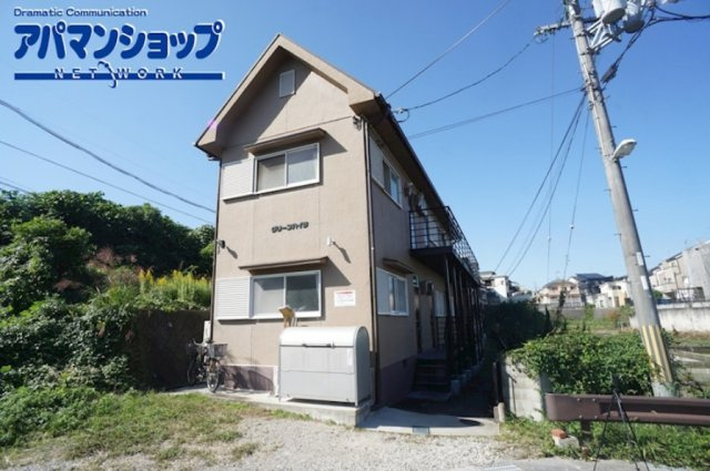 グリーンハイツＩの外観